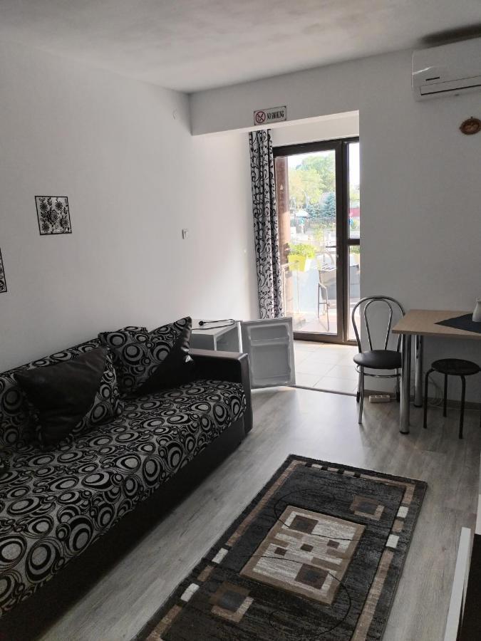 Madalin Apartment Mangalia Exterior foto